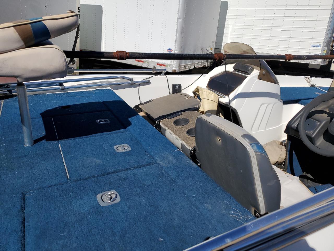 Javelin Boat Image 10