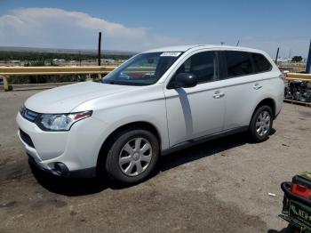  Salvage Mitsubishi Outlander