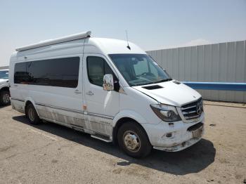  Salvage Mercedes-Benz Sprinter