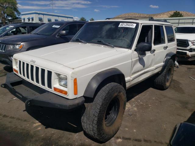  Salvage Jeep Cherokee