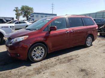  Salvage Toyota Sienna