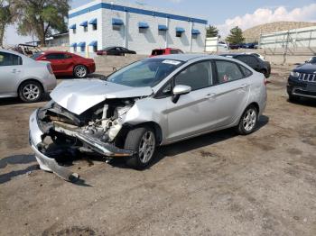  Salvage Ford Fiesta