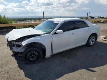  Salvage Chrysler 300