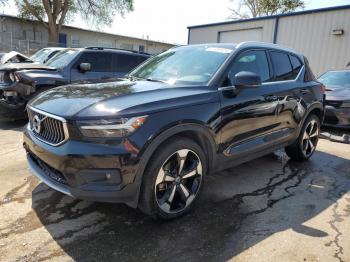  Salvage Volvo XC40