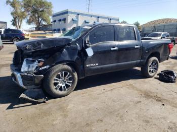  Salvage Nissan Titan