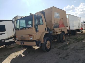  Salvage Sterling Truck Sc 8000