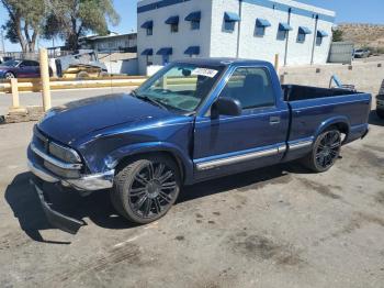  Salvage Chevrolet S-10