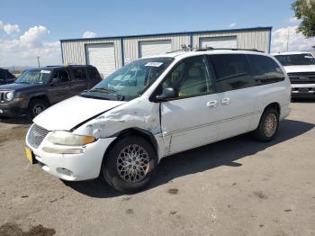  Salvage Chrysler Minivan