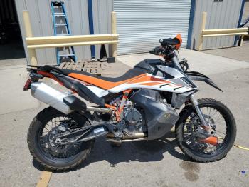  Salvage KTM 790 Advent