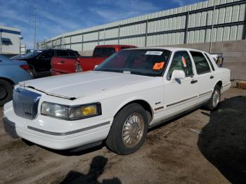  Salvage Lincoln Towncar