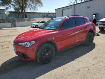  Salvage Alfa Romeo Stelvio