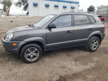  Salvage Hyundai TUCSON