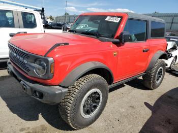  Salvage Ford Bronco