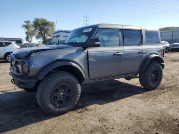  Salvage Ford Bronco