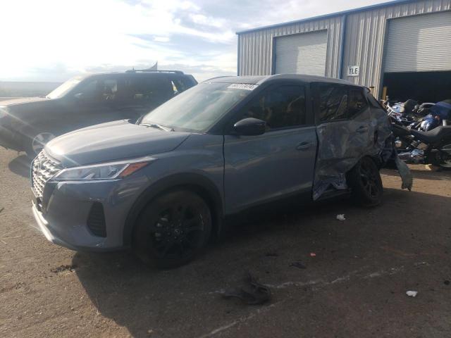  Salvage Nissan Kicks