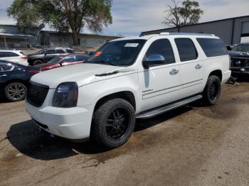  Salvage GMC Yukon