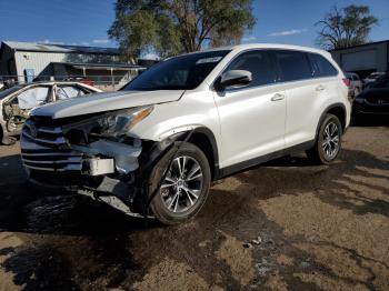  Salvage Toyota Highlander