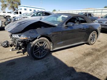  Salvage Ford Mustang