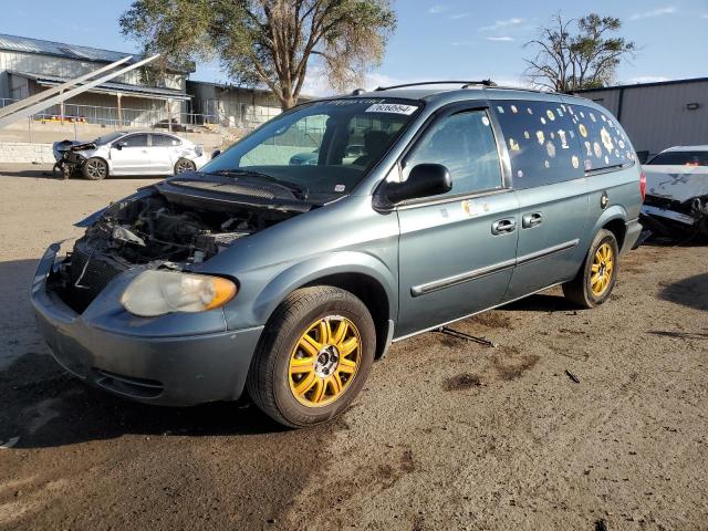  Salvage Chrysler Minivan