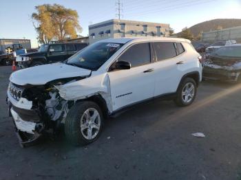  Salvage Jeep Compass