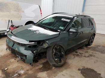  Salvage Kia Niro