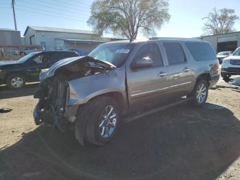  Salvage GMC Yukon