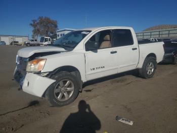  Salvage Nissan Titan