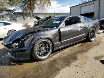  Salvage Ford Mustang