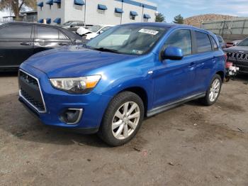  Salvage Mitsubishi Outlander