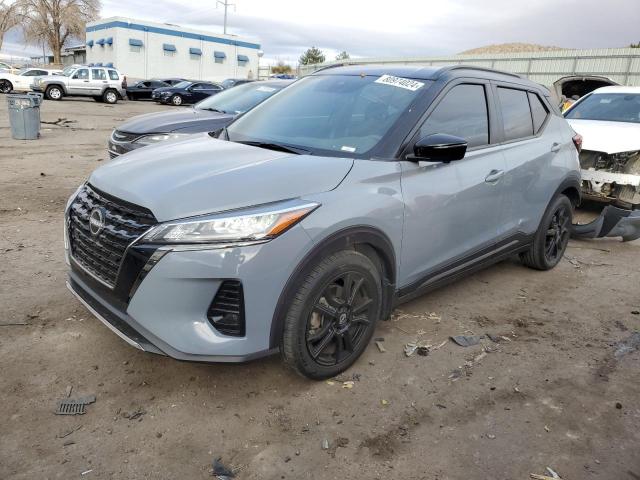  Salvage Nissan Kicks