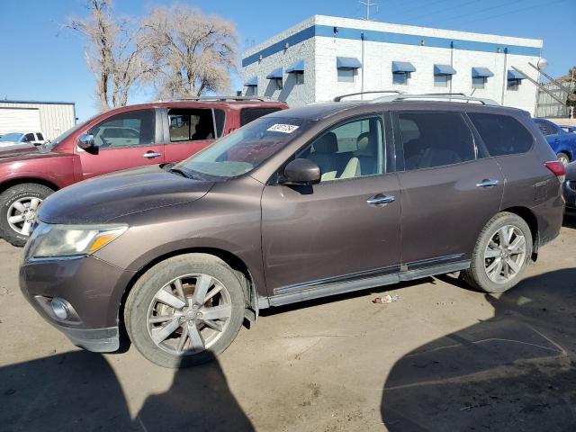  Salvage Nissan Pathfinder