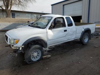  Salvage Toyota Tacoma