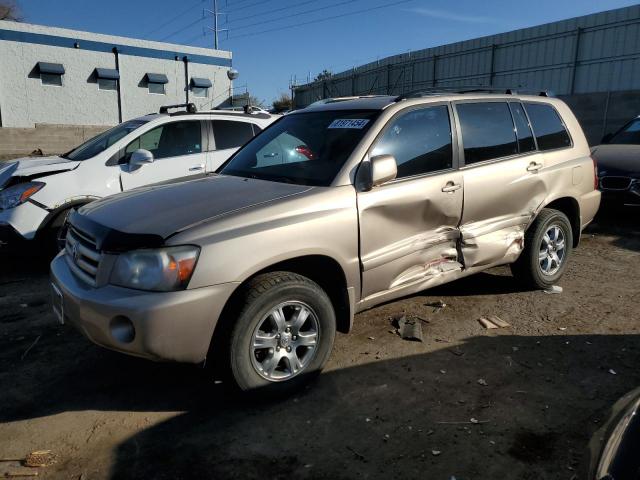  Salvage Toyota Highlander