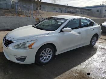  Salvage Nissan Altima