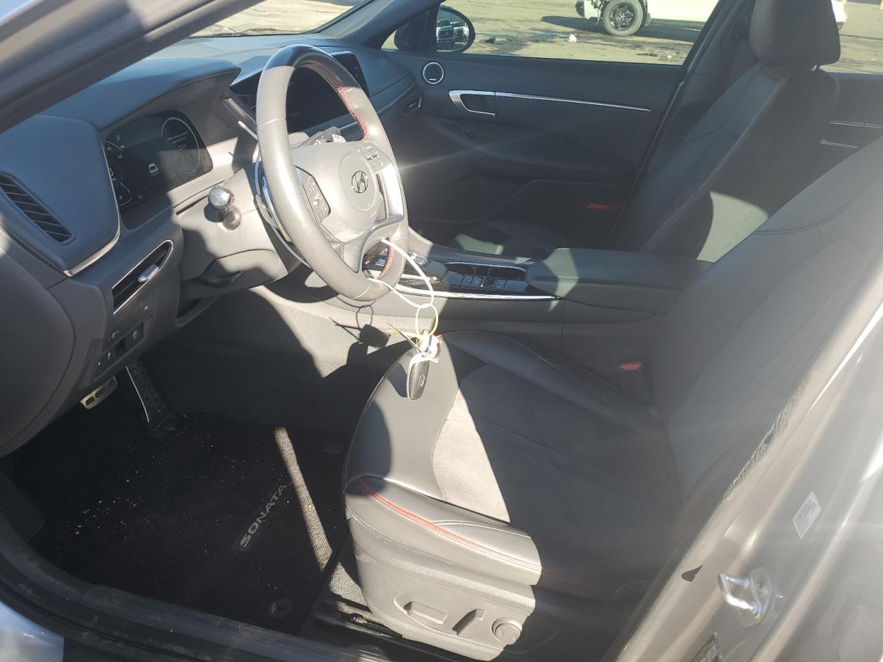 Hyundai SONATA Sel Plus Image 4