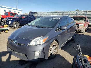  Salvage Toyota Prius