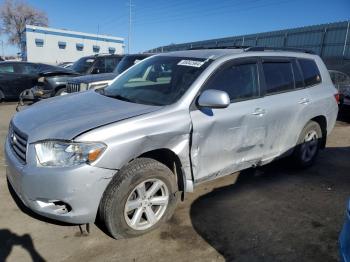  Salvage Toyota Highlander