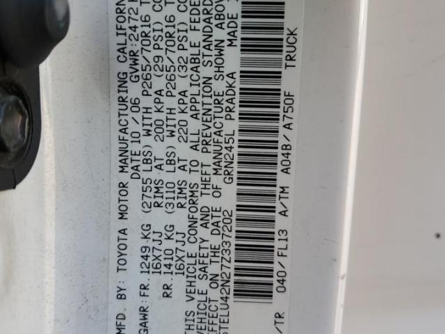 Toyota Tacoma Double Cab Image 3