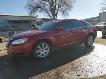  Salvage Chrysler 200