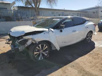  Salvage Nissan Maxima