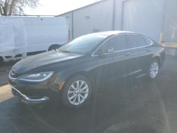  Salvage Chrysler 200