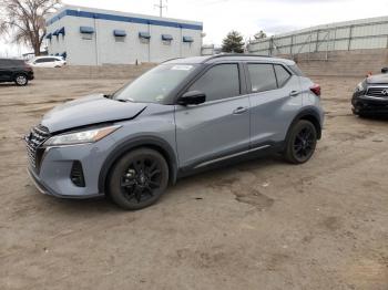  Salvage Nissan Kicks