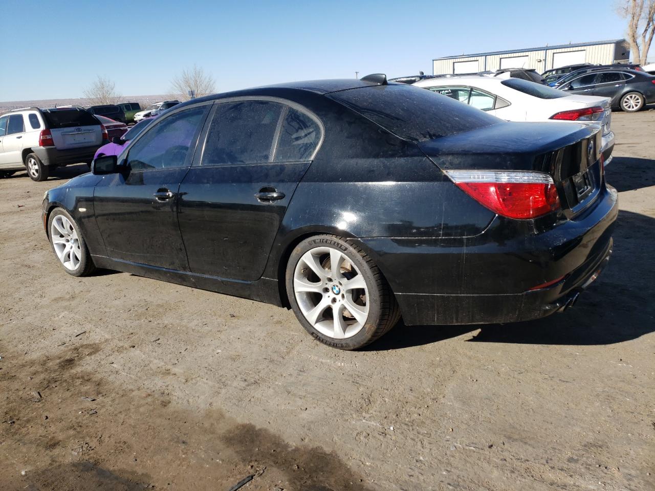 BMW 5 Series I Image 7