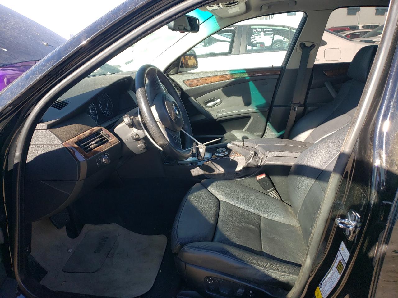 BMW 5 Series I Image 6