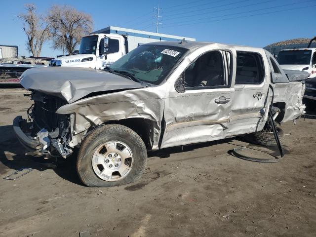  Salvage Chevrolet Avalanche