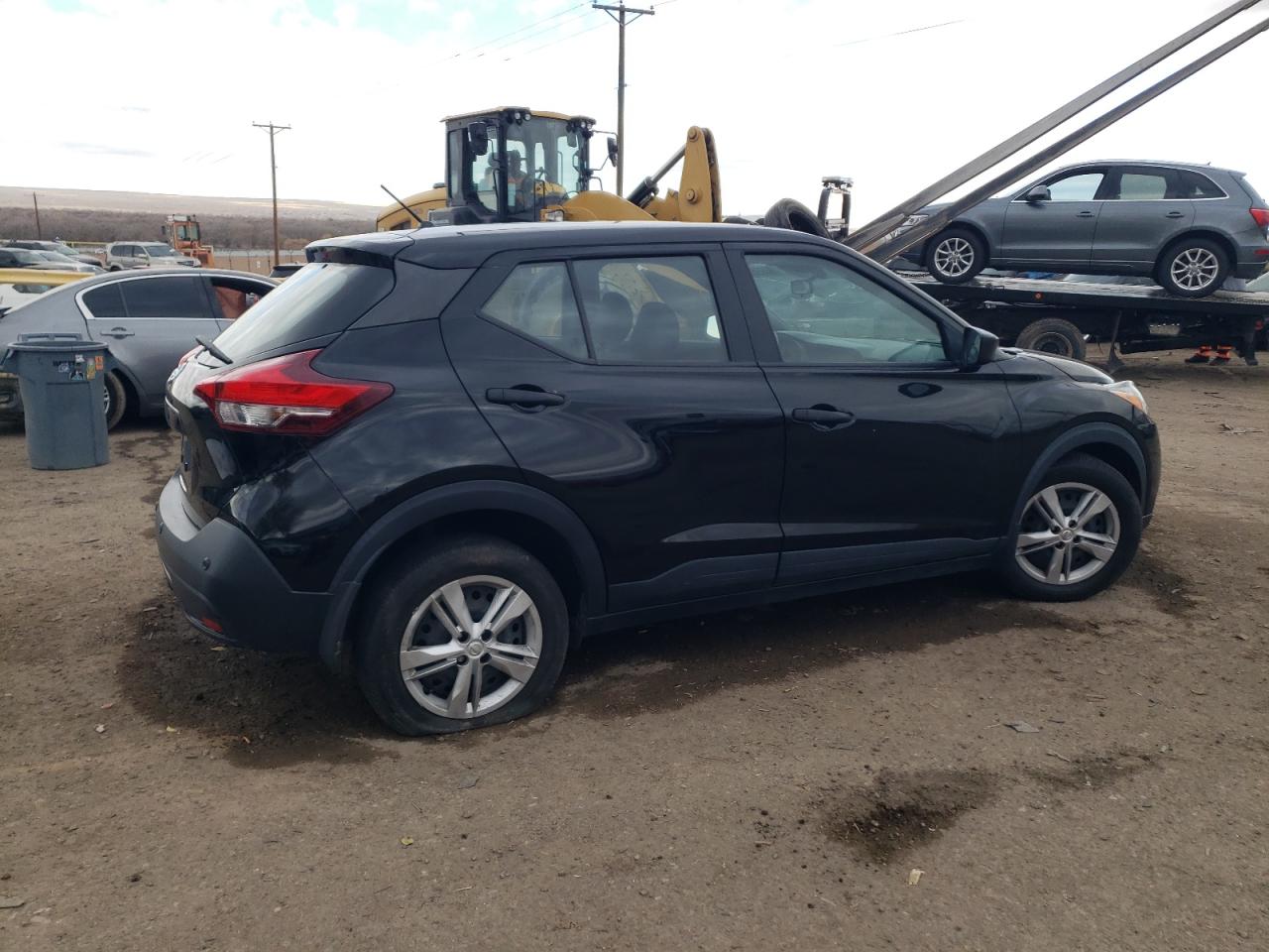 Nissan Kicks S Image 11