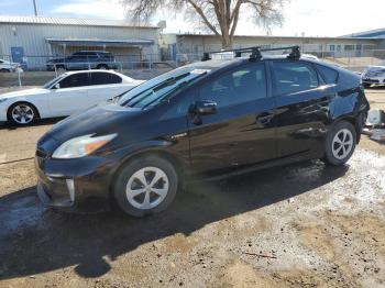  Salvage Toyota Prius