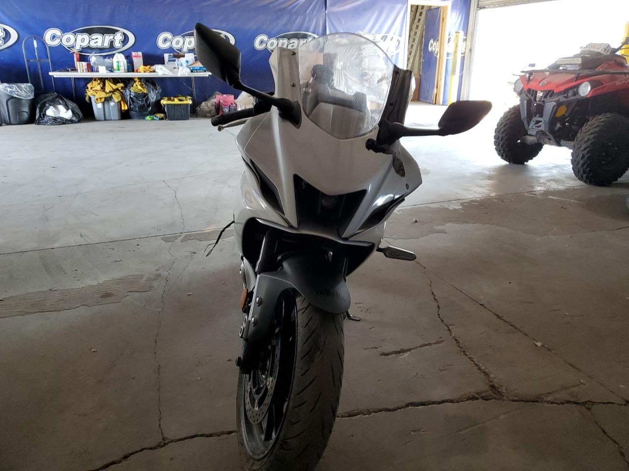 Yamaha Yzfr7 Image 8