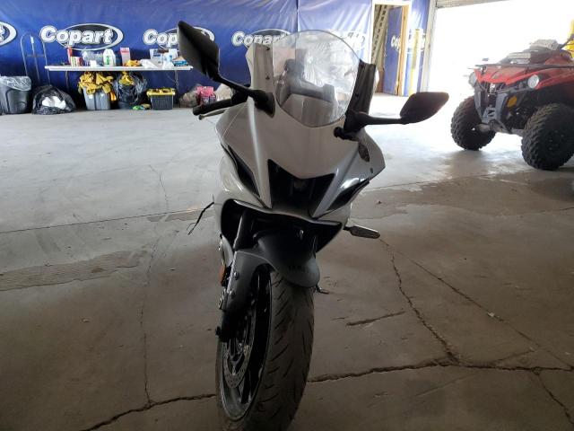 Yamaha Yzfr7 Image 8