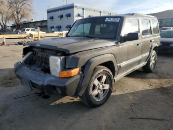  Salvage Jeep Commander